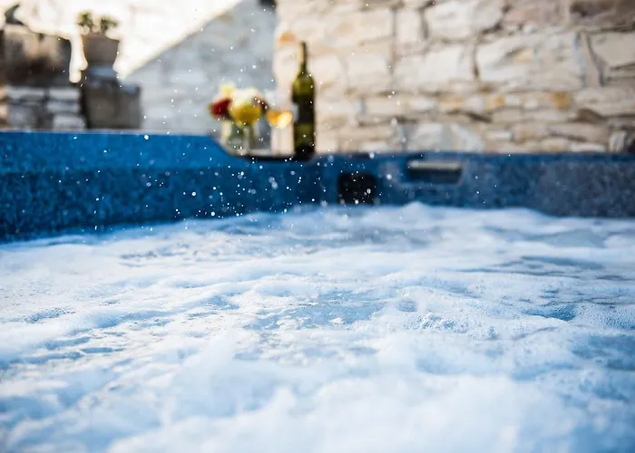 Guest house Our House Vavla