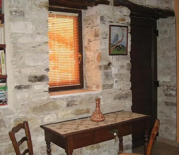 Pensionat Our House Vavla